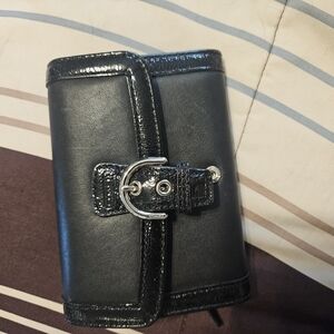 Elegant Black Leather Wallet with Buckle